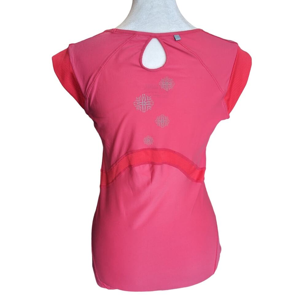 Running Room Fit-Wear Pink Mesh Panel Athletic Top Size XS